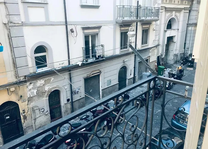 Suonno - A 2 Passi Dalla Storia